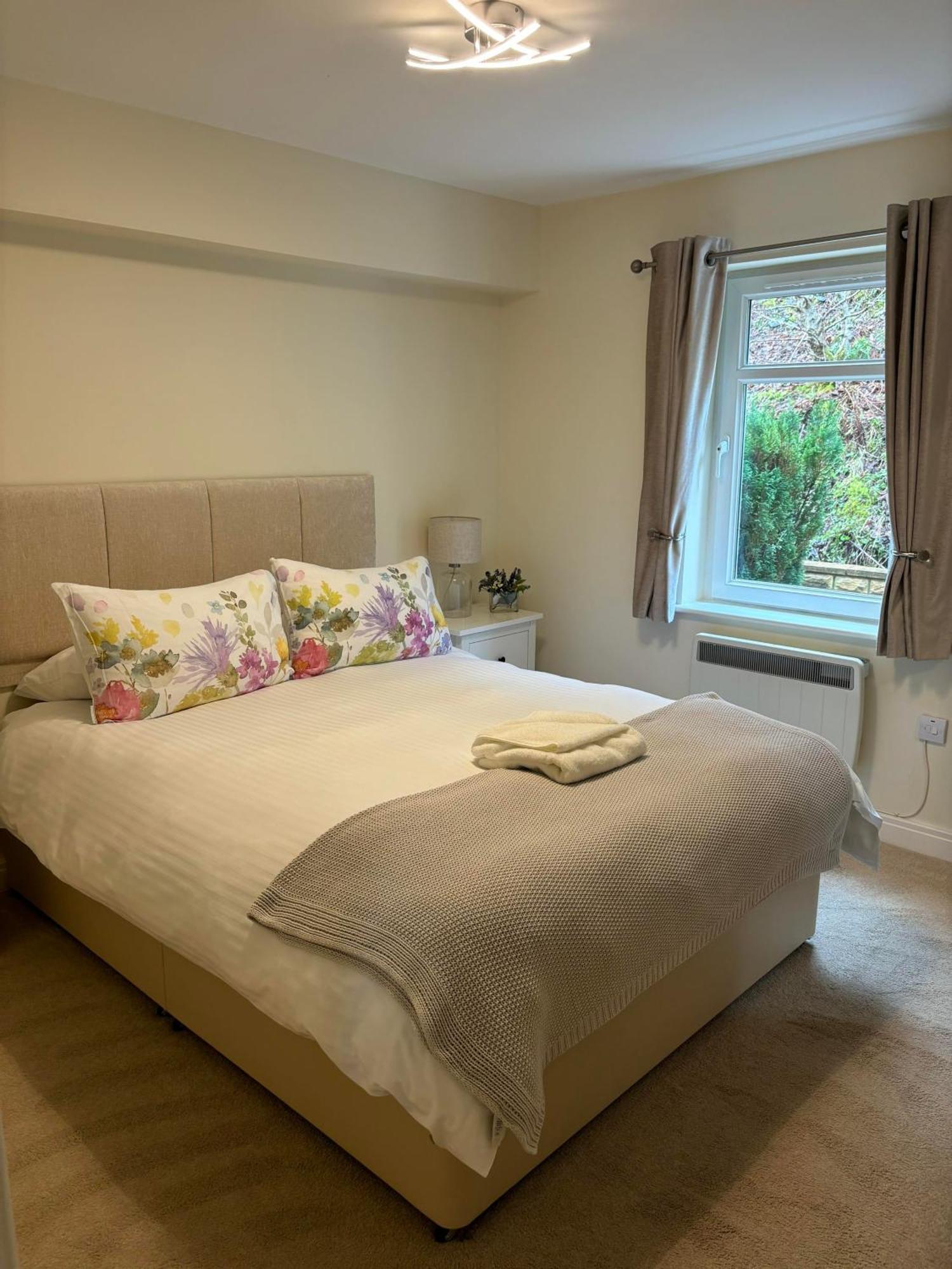 Conaglen, Glenloch View, Fort William 2-Bedroom Loch Side Flat מראה חיצוני תמונה